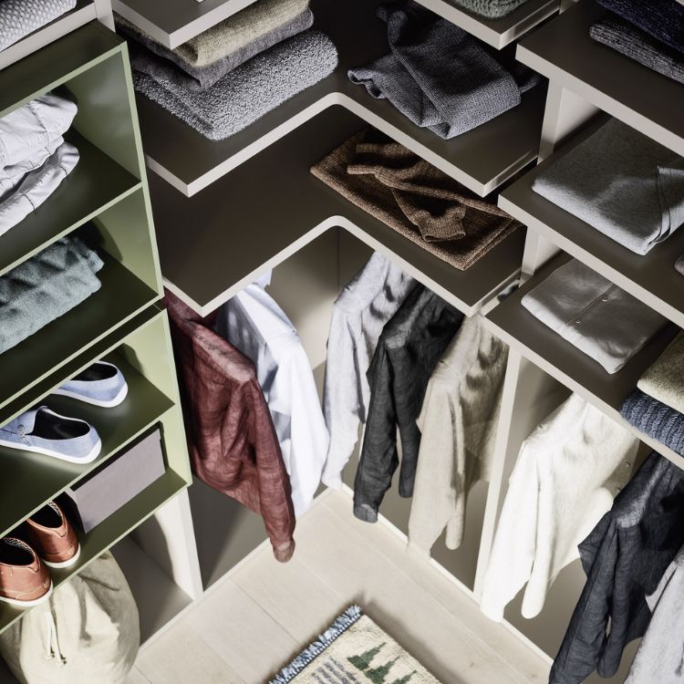 what-is-the-minimum-size-for-a-walk-in-wardrobe